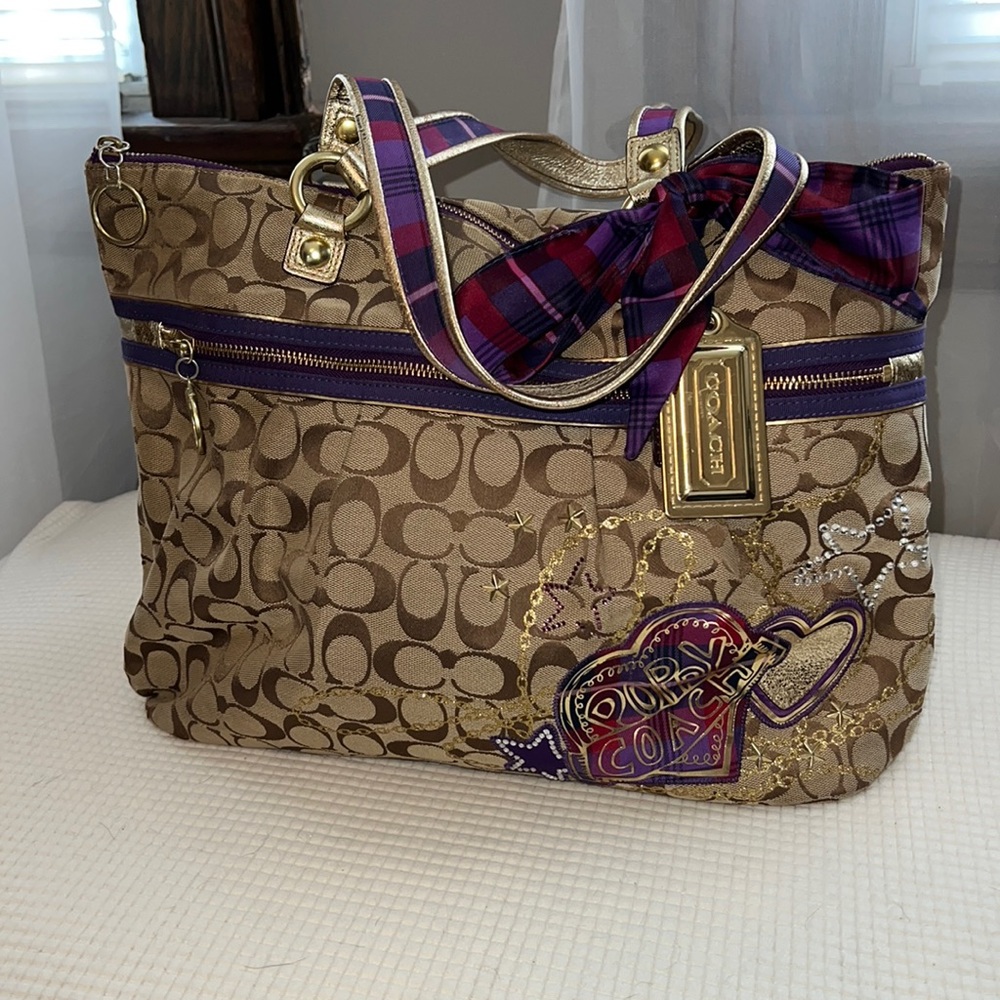 COACH- Beige/Purple Canvas Poppy Tartan Glam Tote